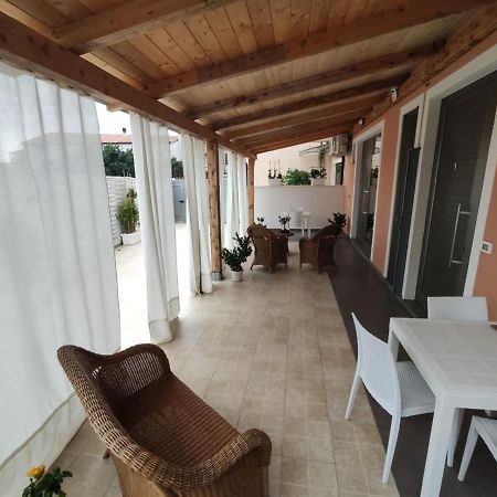 B&B Nicole Санта-Мария-дель-Чедро Экстерьер фото