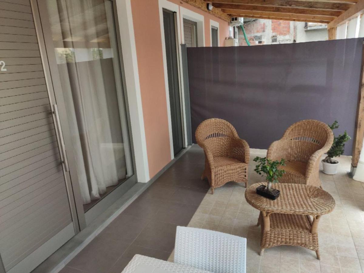 B&B Nicole Санта-Мария-дель-Чедро Экстерьер фото